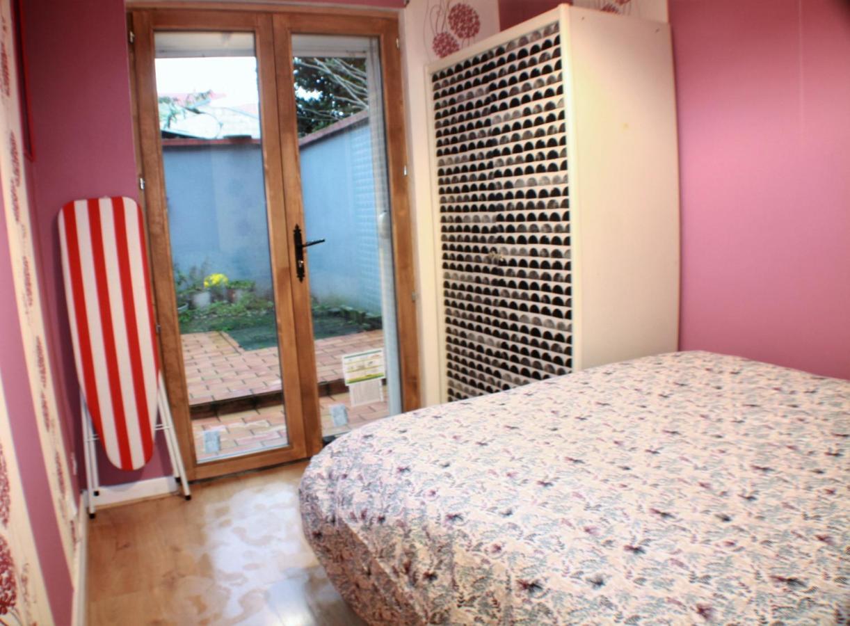 Welcome Calais Centre St Pierre Fontinettes المظهر الخارجي الصورة